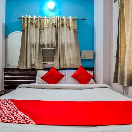 Oyo 14993 Rp Palace Dānāpur エクステリア 写真