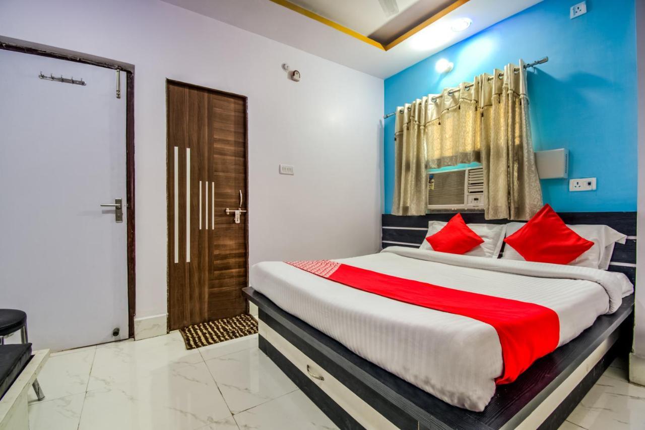 Oyo 14993 Rp Palace Dānāpur エクステリア 写真
